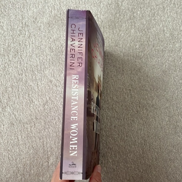 Novel- Resistance Women by Jennifer Chiaverini - Picture 2 of 4
